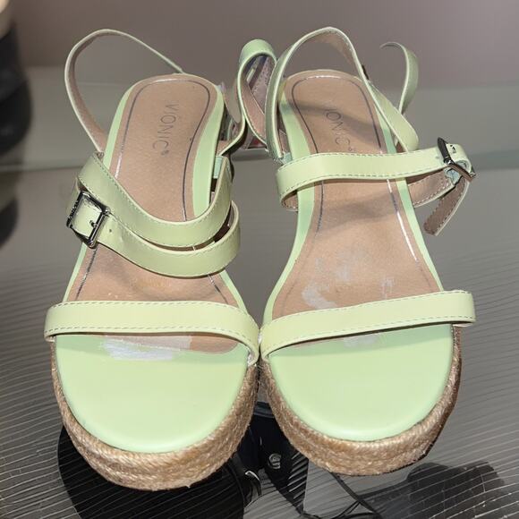 Sold - Picture 2 of 8